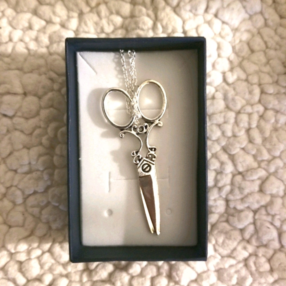Scissor Necklace